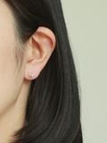  14K Gold Butterfly labret piercing 