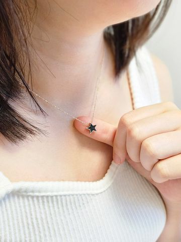  14K Black Sapphire star pendant 