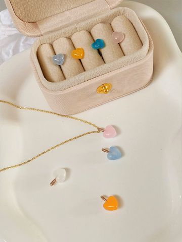  14K Rose Quartz heart pendant 