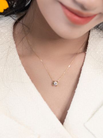  14K Crystal in square pendant 