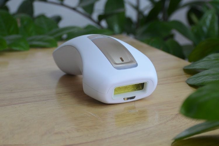 Máy triệt lông bằng ánh sáng Pure Skin Pro Beurer IPL 5500