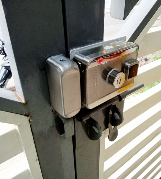  Khóa cổng thẻ từ inox Thẻ từ / Điện Thoại HPS- SLIBASIC ( G2P3) 