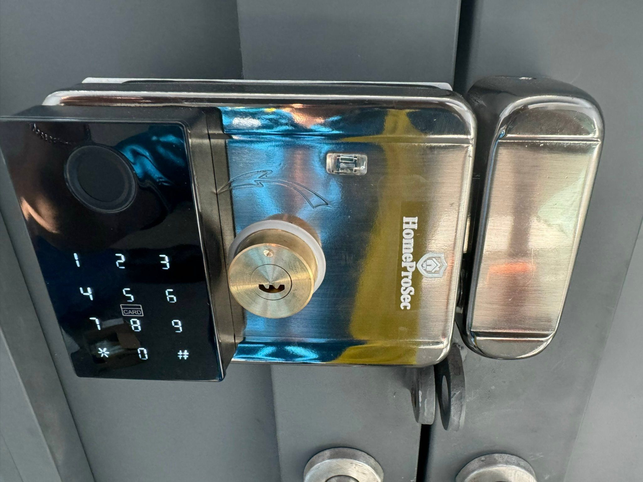  Khoá cổng Pin 02 vân tay  app TTLOCK ( P11- TTLOCK) 