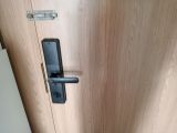  Khóa vân tay cửa gỗ HPS- 3324 TT 
