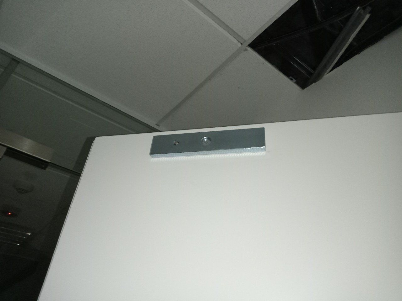  Hệ thống kiểm soát ra vào văn phòng HPS- EMLBASIC ( T06P3) 
