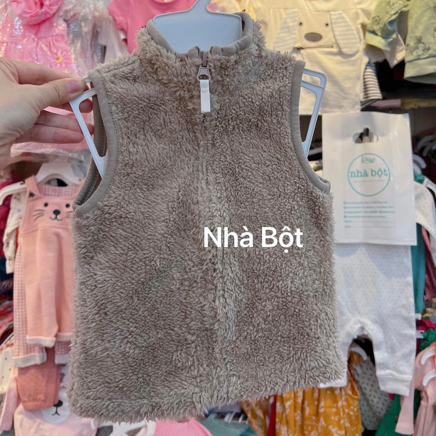  Áo gile Little Lad màu 1 