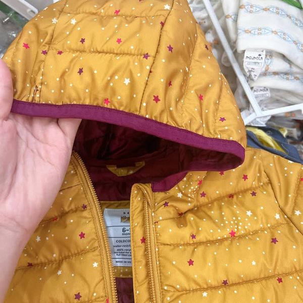  Áo phao Gap ngôi sao vàng 