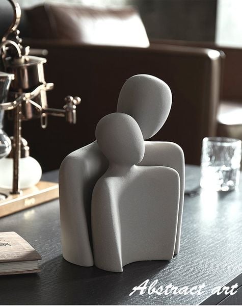  TƯỢNG ĐÔI ÔM NHAU 