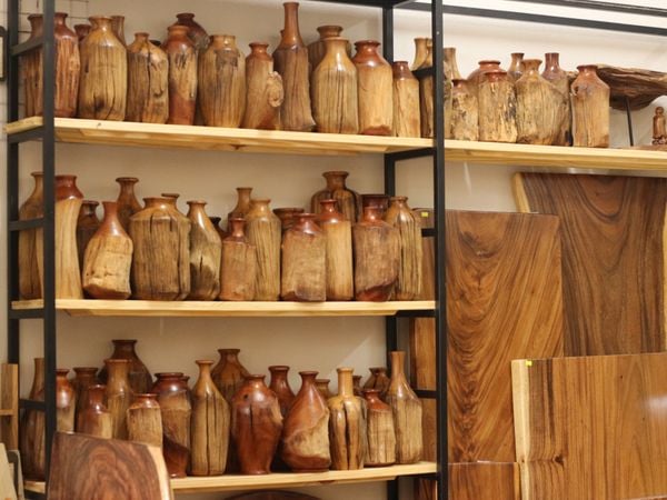  BÌNH GỖ LŨA DECOR 