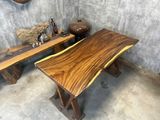  BÀN GỖ ME TÂY 160 x 67-72 x 5 cm 