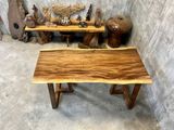  BÀN GỖ ME TÂY 150 x 63-71 x 5 cm 