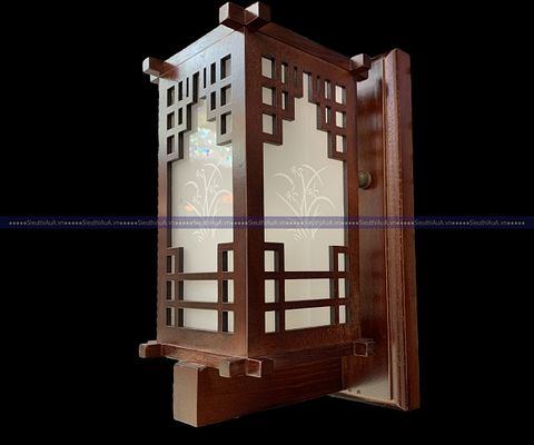 ĐÈN TƯỜNG GỖ QM-919