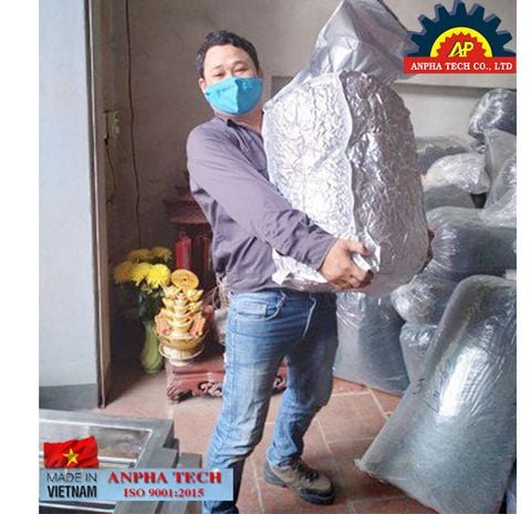 Máy hút chân không công nghiệp Anpha Tech ISO 9001:2015 Made In Vietnam