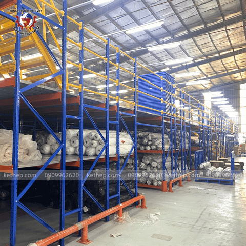 Kệ sàn công nghiệp | Kệ chứa pallet tải trọng nặng