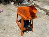 MÁY TÁCH HẠT NGÔ TL 605 (MÁY NGÔ CHUỘT)