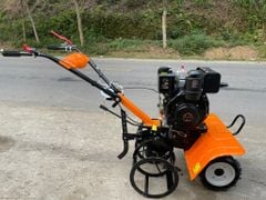 MÁY XỚI ĐẤT ĐỘNG CƠ DẦU 178 PHAY CẦU TRƯỚC