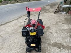 MÁY XỚI ĐẤT CẦU SAU 178 KB TRÂU VÀNG