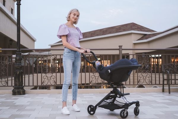 Unilove Bộ Chuyển Đổi Ghế Ngồi Xe Hơi On-the-Go