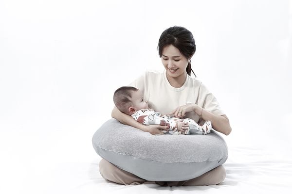 Unilove Gối Đa Năng 7 Trong 1 Hopo Cho Mẹ Bầu & Em Bé