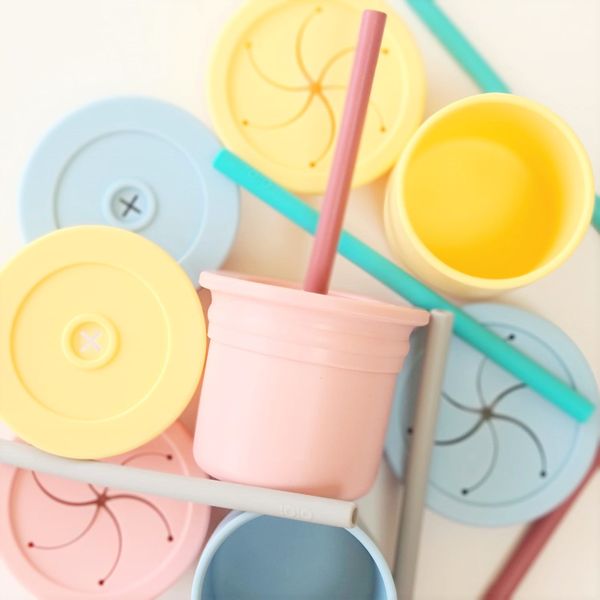 MinikOiOi Cốc Uống Nước Đa Năng Kèm Ống Hút & Nắp Đậy Silicone