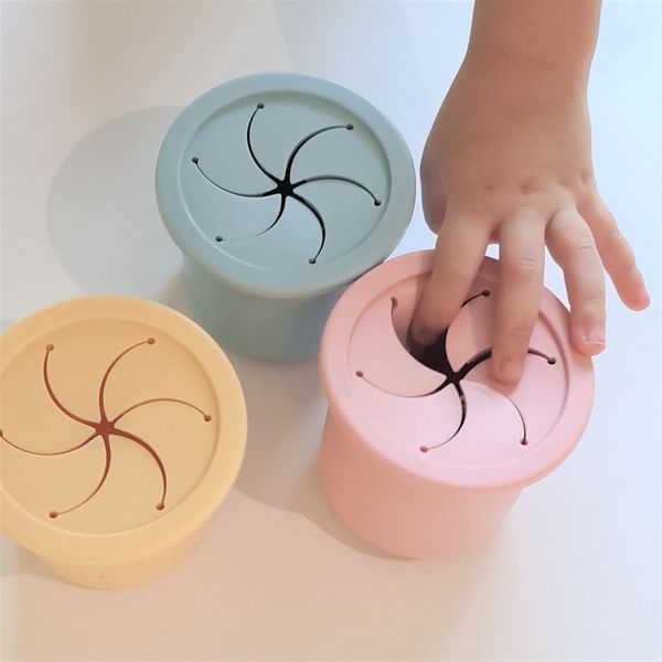 MinikOiOi Cốc Uống Nước Đa Năng Kèm Ống Hút & Nắp Đậy Silicone