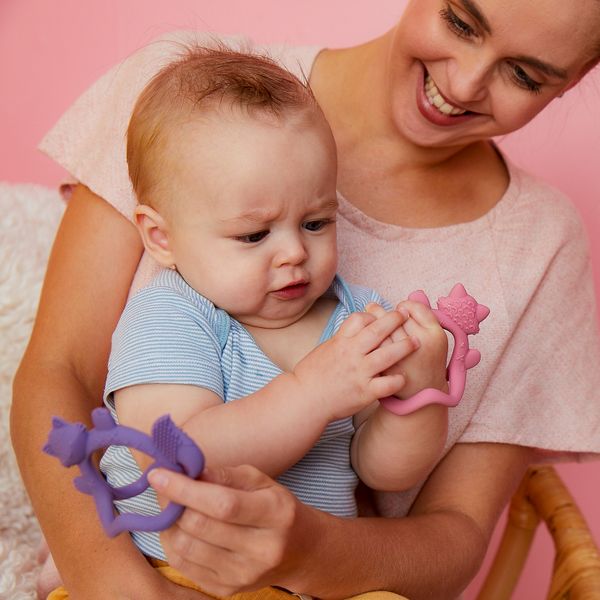 b.box Gặm Nướu Vòng Tay Silicone Giảm Đau & Ngứa Nướu Cho Bé
