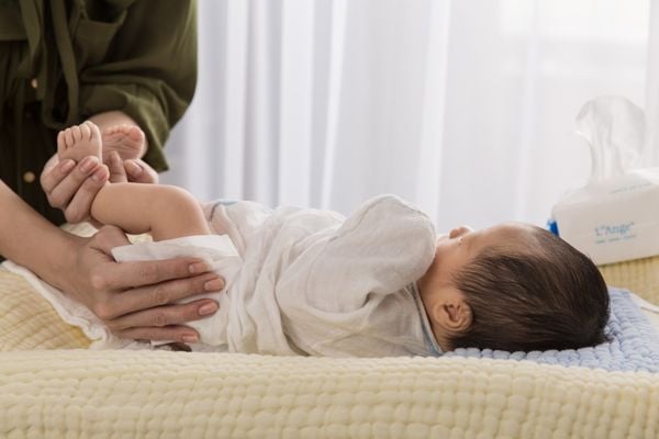 L'Ange Khăn Vải Khô Đa Năng Cho Mẹ & Bé (Bịch 100 Miếng)