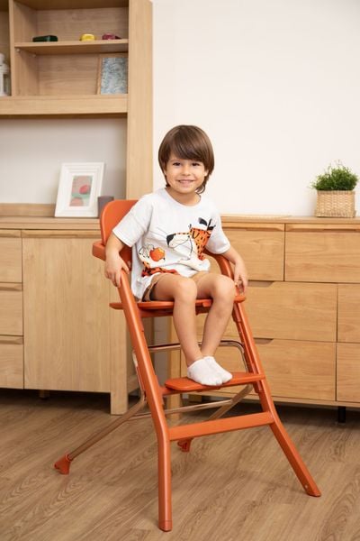 Unilove Ghế Ăn Dặm 2 Trong 1 Grow With Me Có 6 Mức Điều Chỉnh Độ Cao, Chân Ghế Chống Trượt