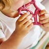 MINIKOIOI GẶM NƯỚU BÀN TAY SILICONE CAO CẤP GIÚP GIẢM ĐAU VÀ NGỨA NƯỚU CHO BÉ