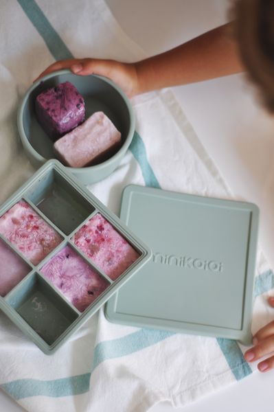 MinikOiOi Khay Trữ Thức Ăn Silicone Có Nắp Đậy