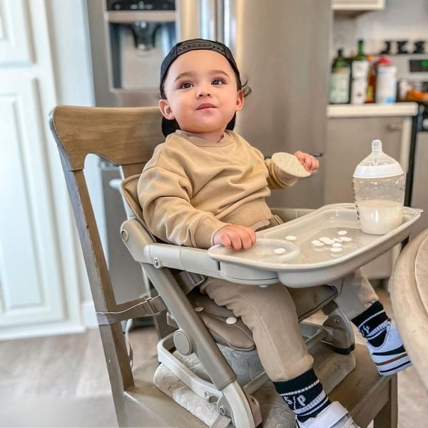 Unilove Ghế Ăn Dặm 3 Trong 1 FeedMe Chân Ghế Chống Trượt, Dễ Dàng Gấp Gọn