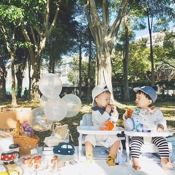 Unilove Ghế Ăn Dặm 3 Trong 1 FeedMe Chân Ghế Chống Trượt, Dễ Dàng Gấp Gọn