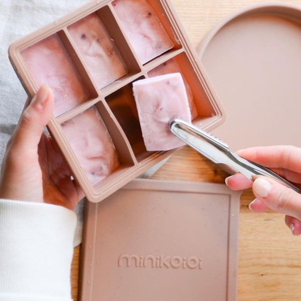 MinikOiOi Khay Trữ Thức Ăn Silicone Có Nắp Đậy