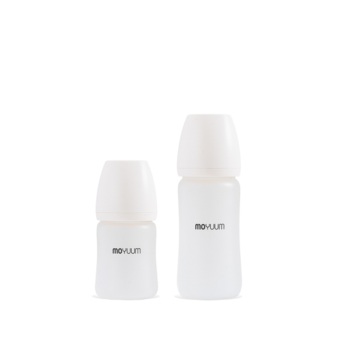 MOYUUM BÌNH SỮA THỦY TINH TRÁNG SILICONE CHO BÉ