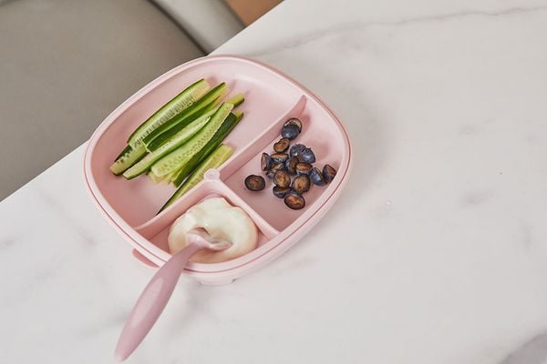b.box Khay Ăn Dặm 2 Trong 1 Có Đế Hít Chống Trơn Cho Bé