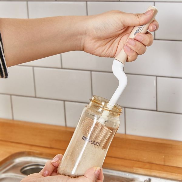 MOYUUM BỘ CỌ RỬA BÌNH VÀ NÚM BẰNG SILICONE (SET 2 CÁI)