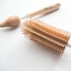 MOYUUM BỘ CỌ RỬA BÌNH VÀ NÚM BẰNG SILICONE (SET 2 CÁI)