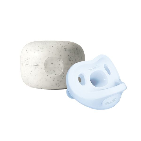 MOYUUM NÚM TI SILICONE CHO BÉ, TẶNG KÈM HỘP ĐỰNG TIỆN LỢI