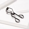 102.Kẹp bấm mi đen - PRO MASTER EYELASH CURLER (1055-LLT-APAC)