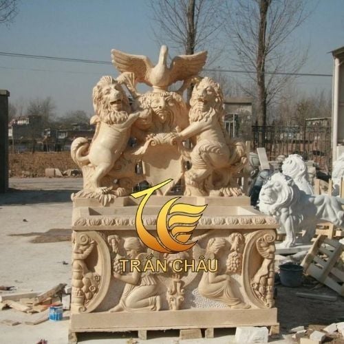 Đài phun nước đá kết hợp tượng điêu khắc: