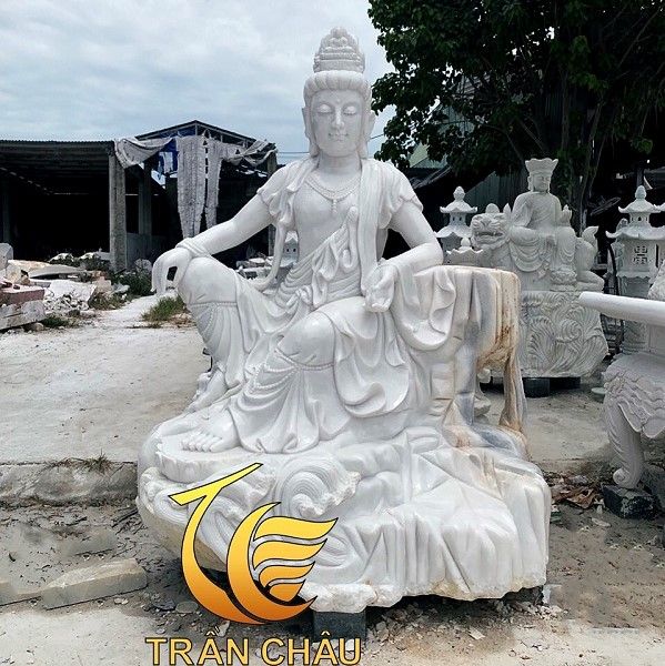Phật Quán Tự Tại Bồ Tát Đá Non Nước Đà Nẵng
