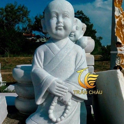 Tượng Chú Tiểu Chắp Tay Bằng Đá Mỹ Nghệ