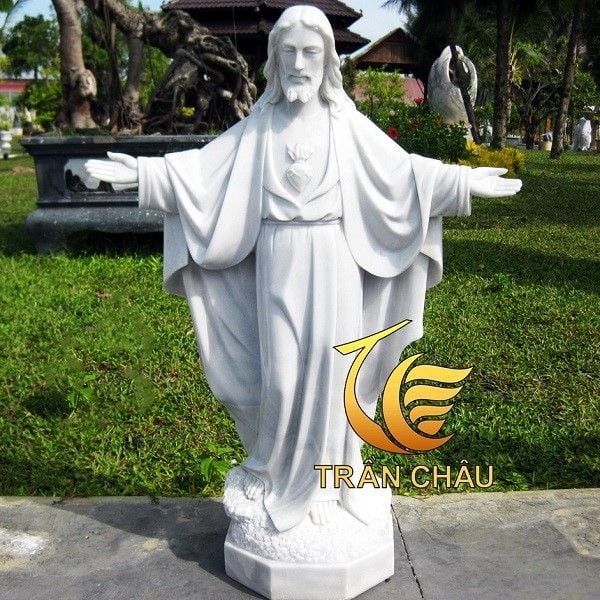 Tượng Chúa Giang Tay Bằng Đá Tự Nhiên Đẹp