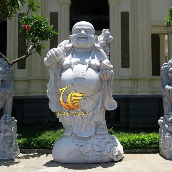Tượng Phật Di Lặc Vát Cành Đào Đá Non Nước Đà Nẵng