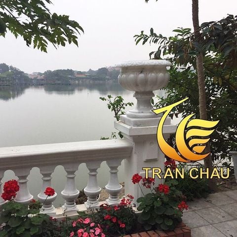 Chậu Kiểng Đá Sân Vườn