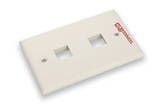 121822010 - Premium Line USA III Faceplate, 90° Entry, 70x115, Integral molding, w/o icon, 2-Port, white