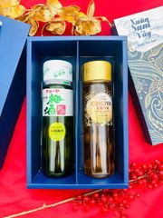Set quà 2 chai Rượu mơ xanh và Rượu mơ vàng Choya