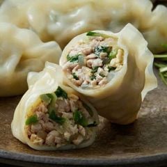 Há cảo thịt Dongwon Hàn Quốc (600g)