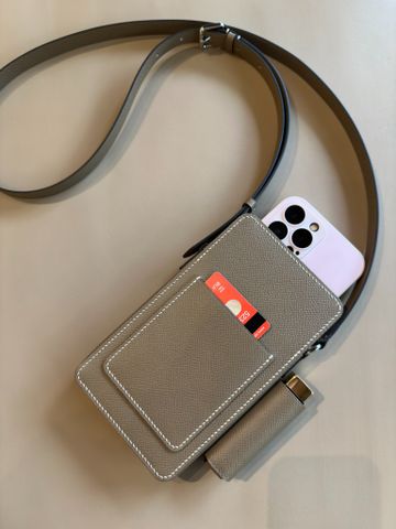 Túi Phone Case lơ lửng