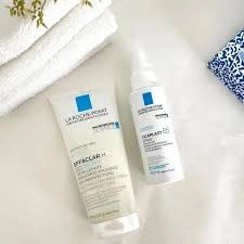 LAROCHE-POSAY Cấp Ẩm Da Khô Sau Điều Trị Mụn - EFFACLAR H ISO-BIOME SOOTHING CLEANSING CREAM ANTI-IMPERFECTIONS